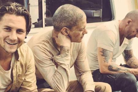 Augustus Prew (v.l.n.r.), Wentworth Miller und Dominic Purcell bei den Dreharbeiten zu den neuen Folgen von 