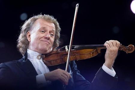 Nimmt sich im Januar und Februar 2017 viel Zeit für Deutschland: André Rieu