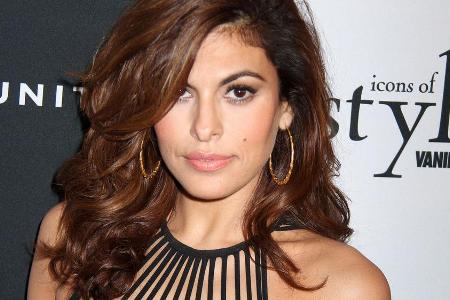 Eva Mendes designt für das Label New York and Company regelmäßig ihre eigene Kollektion