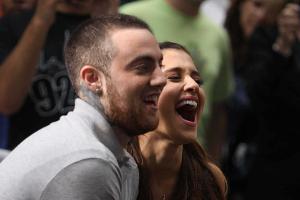 Ariana Grande und Mac Miller: Süßes Kuschelfoto bestätigt ihre Liebe
