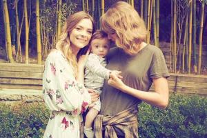 Jaime King: So rührend dankt sie Taylor Swift