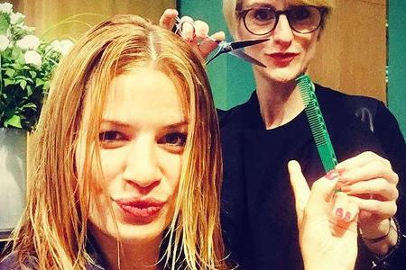 Susan Sideropoulos beim Friseur ihres Vertrauens in Berlin