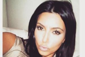 Kim Kardashian West erweitert ihr Selfie-Buch