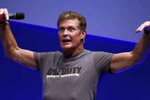 David Hasselhoff hilft im Kampf gegen Zombies