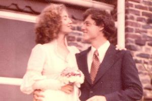 Throwback Birthday: So gratuliert Hillary Clinton ihrem Bill