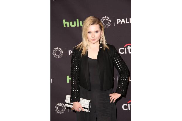 ...alle Damen in der neuen Staffel wieder zu sehen sein werden, durfte Abigail Breslin natürlich auch nicht fehlen, die eben...