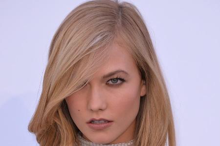 Karlie Kloss ist seit Jahren eng mit Taylor Swift befreundet Karlie Kloss ist seit Jahren eng mit Taylor Swift befreundet