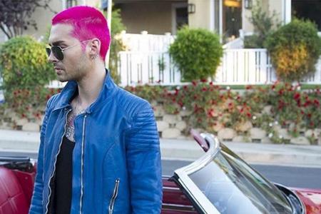 Bill Kaulitz hat sich die Haare pink gefärbt Bill Kaulitz hat sich die Haare pink gefärbt