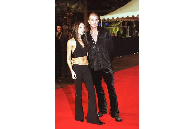 ...für die beiden vor den Trauaualtar und trotz Fremdgehgerüchte und dergleichen sind die Beckhams, deren drei Söhne und die...