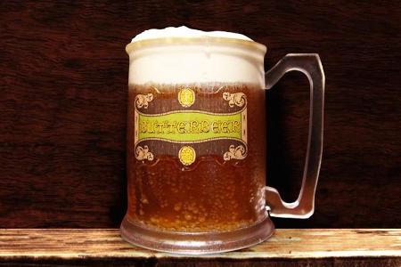 Nur drei Menschen auf der ganzen Welt kennen das echte Rezept für das Butterbier aus den 