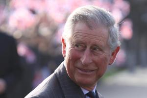 Von Bus überrollt: Prinz Charles erzählt von Unfall als Student