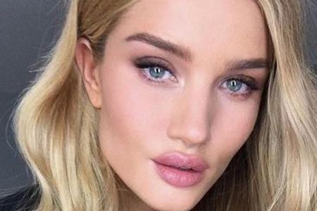 Rosie Huntington-Whiteley hat den 