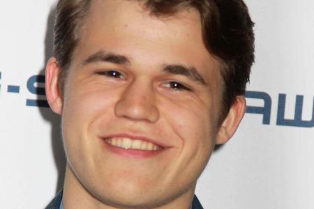 Magnus Carlsen ist bis heute der zweitjüngste Schach-Großmeister Magnus Carlsen ist bis heute der zweitjüngste Schach-Großmeister