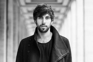 Max Giesinger und Co. geben Gedenkkonzert für die Opfer von Berlin