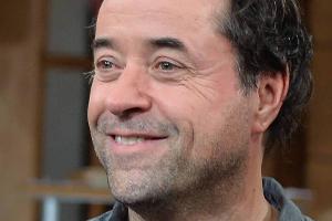 Jan Josef Liefers hat keine Begabung für Geldanlagen