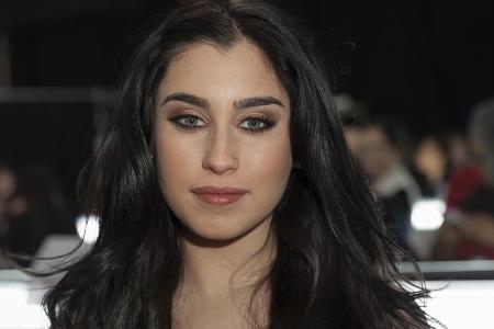 Lauren Jauregui hatte eine unangenehme Begegnung mit der Polizei Lauren Jauregui hatte eine unangenehme Begegnung mit der Polizei