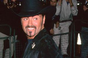 George Michael führt mit seinen Alben die Musik-Downloads an