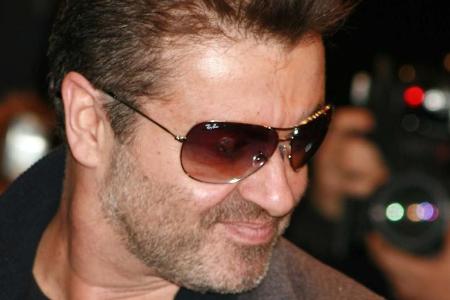 George Michael bei einem Auftritt in London George Michael bei einem Auftritt in London