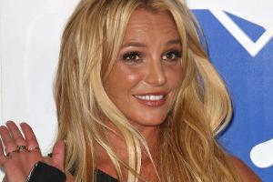Britney Spears: Die illustre Runde der fälschlich Totgesagten
