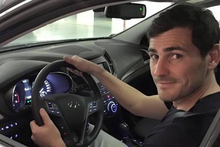 Iker Casillas ist die Torwart-Ikone der Spanier. Bei Real Madrid wurde er allerdings aussortiert und spielt mittlerweile für...