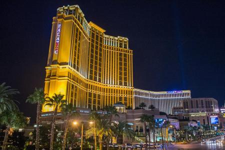 PLATZ 13 The Palazzo, Las Vegas: Zurück in die Wüste von Nevada, wo man das Palazzo getrost als eine DER Institutionen bezei...