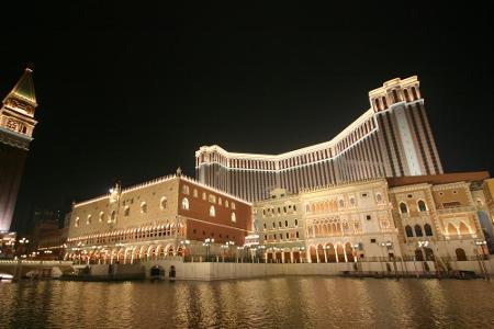 PLATZ 9: Venetian Macau, Macao: Casino um Casino schießt auf den 30 Quadratkilometern aus dem Boden. Der Nachbau des weltber...