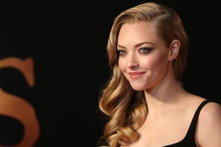 Eine weitere Anhängerin der Schauspielerinnen mit dezent dosierter Shampoo-Benutzung ist Amanda Seyfried. So soll bei ihr of...