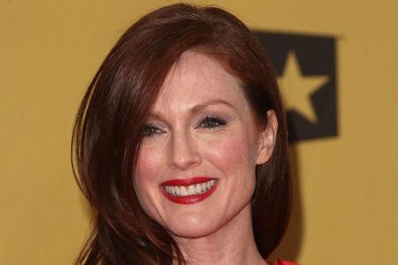 Oscar-Gewinnerin Julianne Moore will sich ebenfalls als Fernsehdarstellerin versuchen und zwar in einer von Regisseur David ...