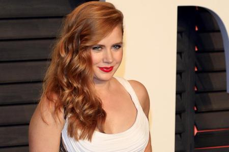 Amy Adams wagt ebenfalls einen Abstecher ins TV. Sie hat die Hauptrolle in der geplanten Krimi-Serie 