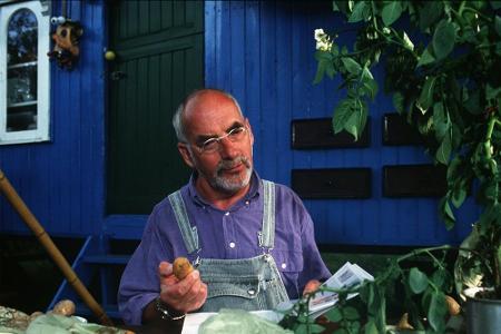 Peter Lustig ist am 23. Februar im nordfriesischen Bohmstedt bei Husum im Kreise seiner Familie gestorben. Der 