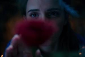 Geheimnisvoller erster Trailer zu "Die Schöne und das Biest"