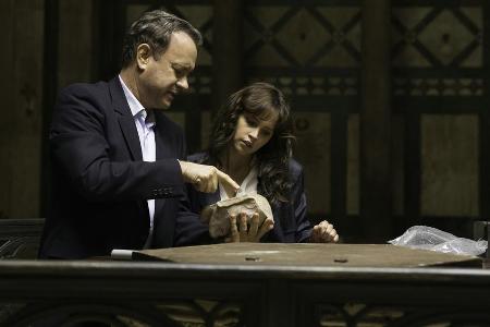 Robert Langdon (Tom Hanks) und Dr. Sienna Brooks (Felicity Jones) in Robert Langdon (Tom Hanks) und Dr. Sienna Brooks (Felicity Jones) in