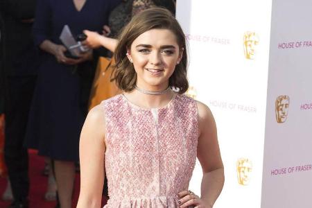 Maisie Williams glänzt bei den Maisie Williams glänzt bei den