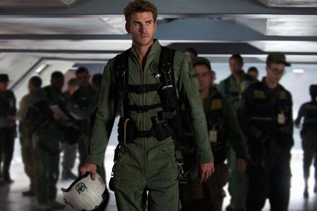 Liam Hemsworth kämpft nun gegen Aliens