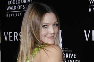 Drew Barrymore will eine Mode-Kollektion starten