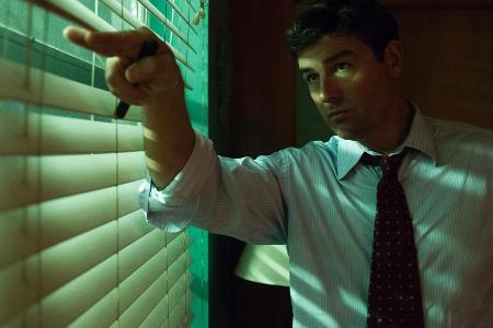 John Rayburn (Kyle Chandler) muss weiter auf der Hut sein John Rayburn (Kyle Chandler) muss weiter auf der Hut sein