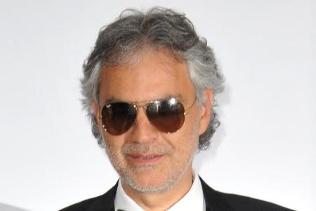 Andrea Bocelli findet zwischen den Weinreben zur Ruhe