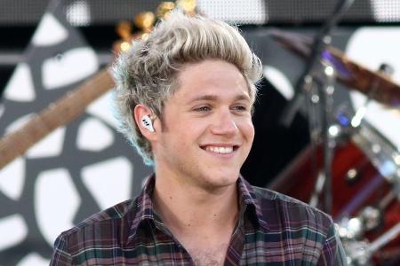 One-Direction-Star Niall Horan pinkelte nach einem Disco-Besuch auf einem öffentlichen Parkplatz One-Direction-Star Niall Horan pinkelte nach einem Disco-Besuch auf einem öffentlichen Parkplatz
