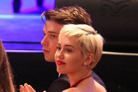 Gerade einmal fünf Monate waren Miley Cyrus (22) und Patrick Schwarzenegger (21) liiert. Zumindest soll die Trennung freunds...