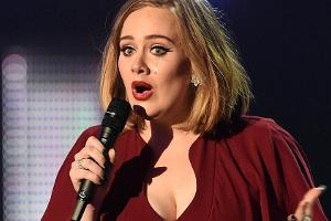 Adele befürchtet auf Rihanna-Konzert high zu werden
