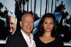 Bruce Willis in der Fruchtbarkeitsklinik