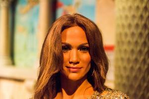 J.Lo kauft heimlich beim Discounter ein