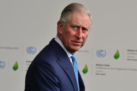 Prinz Charles lacht offenbar gerne in den unmöglichsten Situationen Prinz Charles lacht offenbar gerne in den unmöglichsten Situationen
