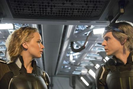 Jennifer Lawrence und Evan Peters in 
