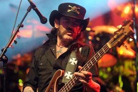 Rund zwei Wochen nach Lemmy Kilmisters Tod fand die Trauerfeier für den Rock-Star statt