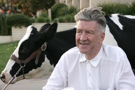 David Lynch und eine Kuh. Warum auch nicht