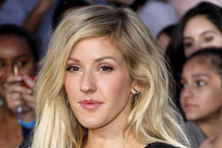 Ellie Goulding und ihr Musiker-Freund Dougie Poynter sind seit über einem Jahr zusammen Ellie Goulding und ihr Musiker-Freund Dougie Poynter sind seit über einem Jahr zusammen