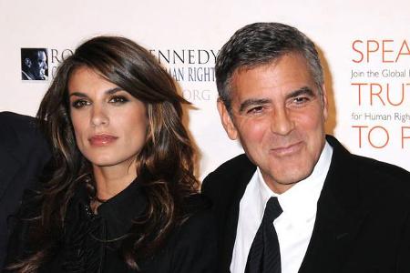 ...Hollywood-Star George Clooney scheint sich seit der Trennung im Jahr 2011 auch endlich von seinem übergroßen Schatten bef...