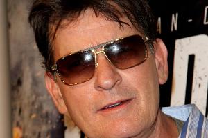 Charlie Sheen soll weitere Auftritte im TV bekommen