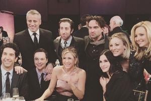 "Friends" trifft auf "The Big Bang Theory": Ein Foto für die Ewigkeit